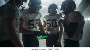 詹姆斯宣布再战两年，目标父子同台