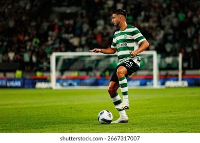 2025 赛季：多伦多蓝鸟队王牌投手加斯曼投出生涯首场 15 次三振的完封