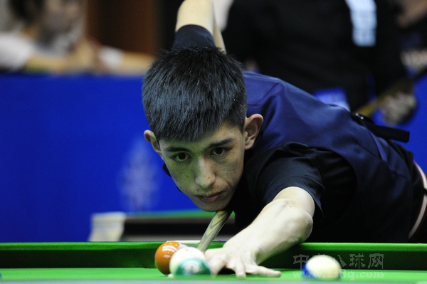 正朝着三连 正朝着三连