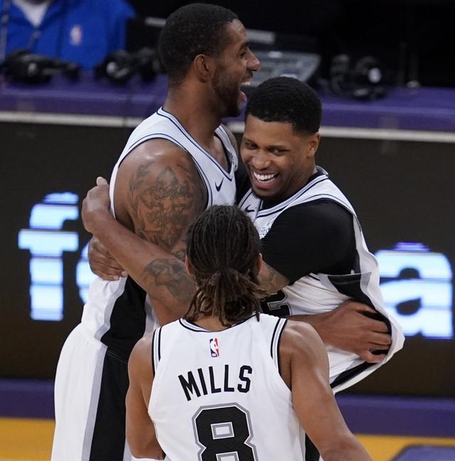 在关键时刻 在关键时刻